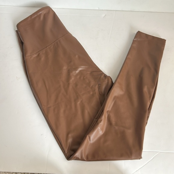Zenana brown high rise faux leather leggings - Picture 8 of 13